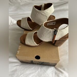Toms Cream Canvas Open-Toe Block Heel Sandals